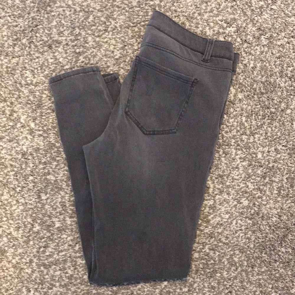 Forever 21 Skinny Jeans